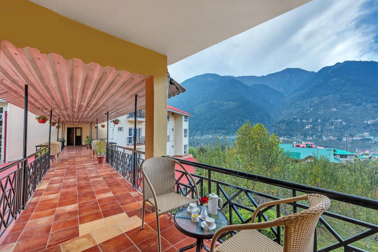 Готель Club Mahindra Snow Peaks Manali Екстер'єр фото