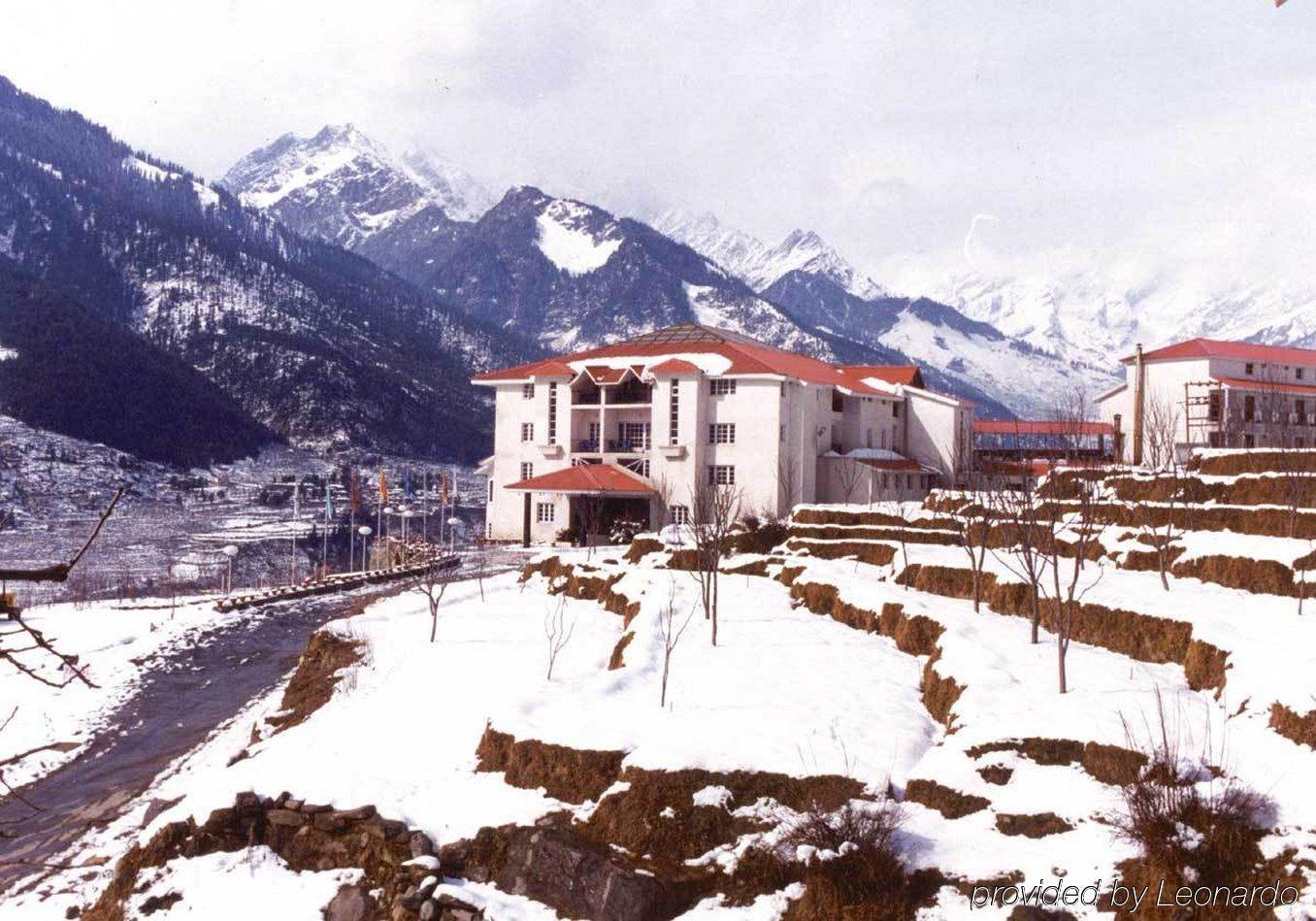 Готель Club Mahindra Snow Peaks Manali Екстер'єр фото
